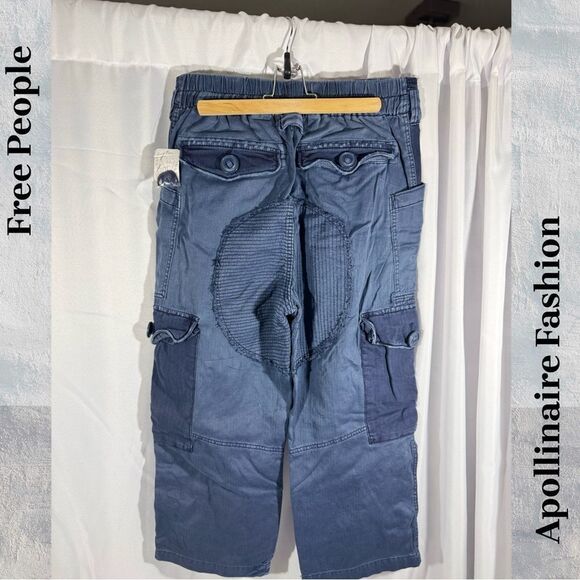FREE PEOPLE ZION CARGO PANTS IN NAVY SIZE MEDIUM NWT - Picture 6 of 6
